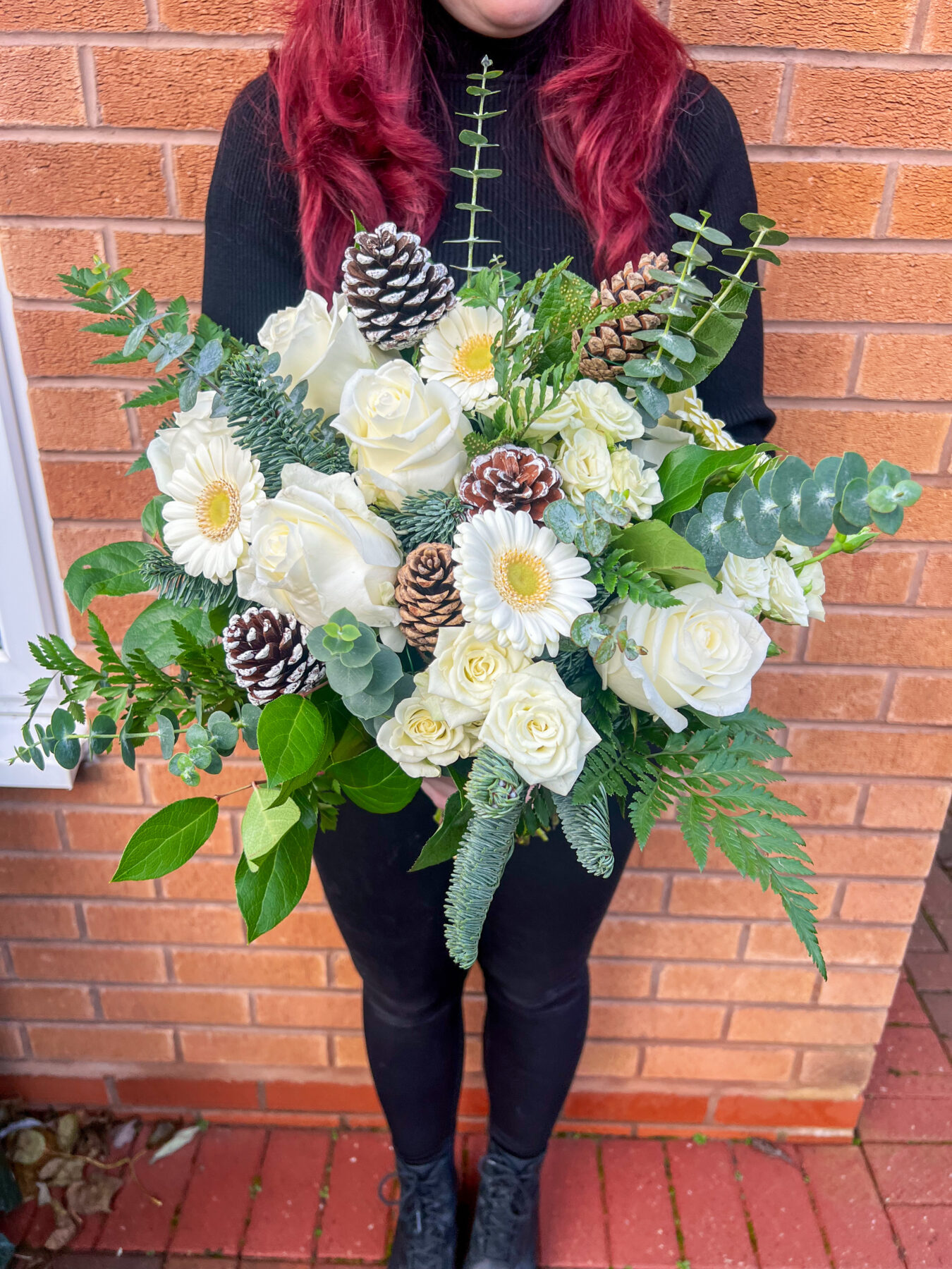 WINTER BRIDAL BOUQUET